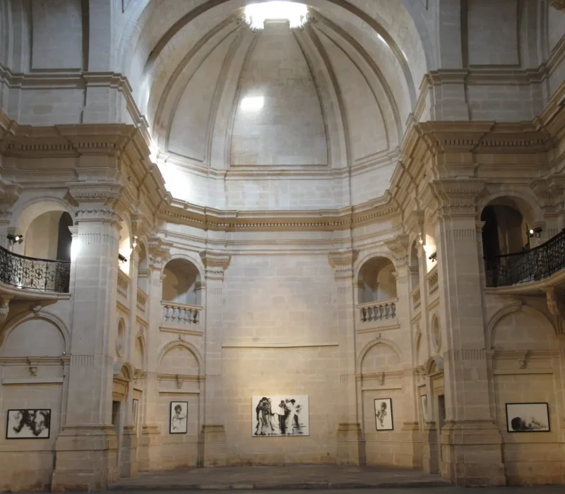 Chapelle_des_Jsuites_Office_Tourisme_Nmes-scaled