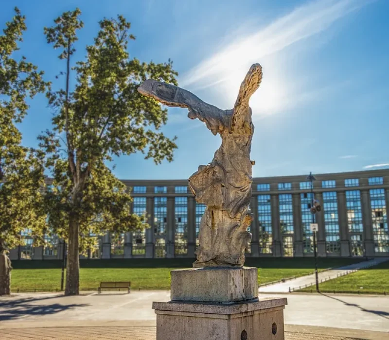 montpellier-3185437_1920